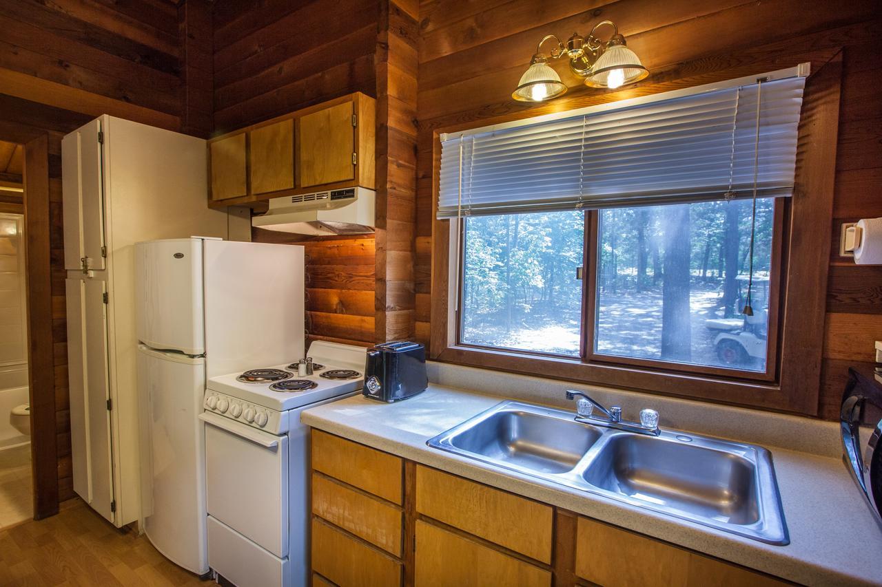 Lake Texoma Camping Resort Cabin 4 Willow Spring Εξωτερικό φωτογραφία